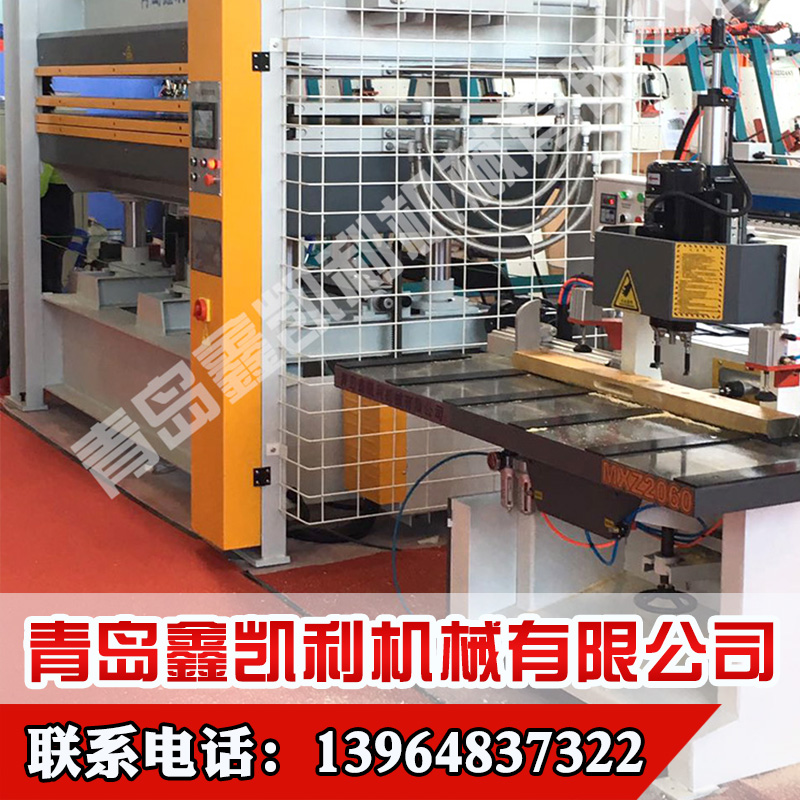 貼面熱壓機出現(xiàn)漏油情況怎么辦？